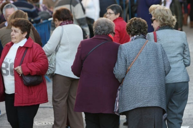 Más de medio millón de jubilados tienen la pensión recortada pese a cotizar 40 años o más